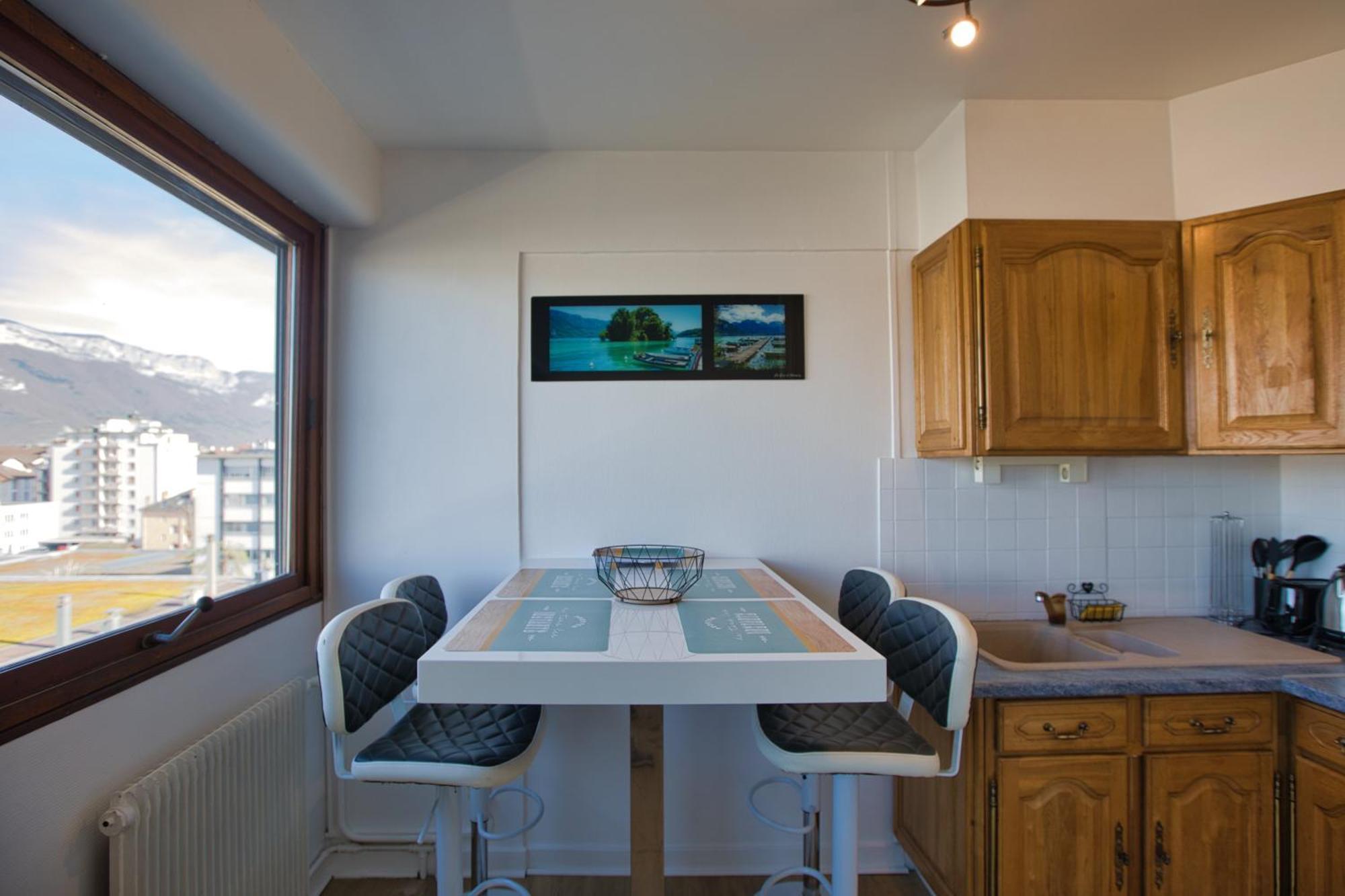 Le Sommet Citadin Avec Vue Apartman Annecy Kültér fotó