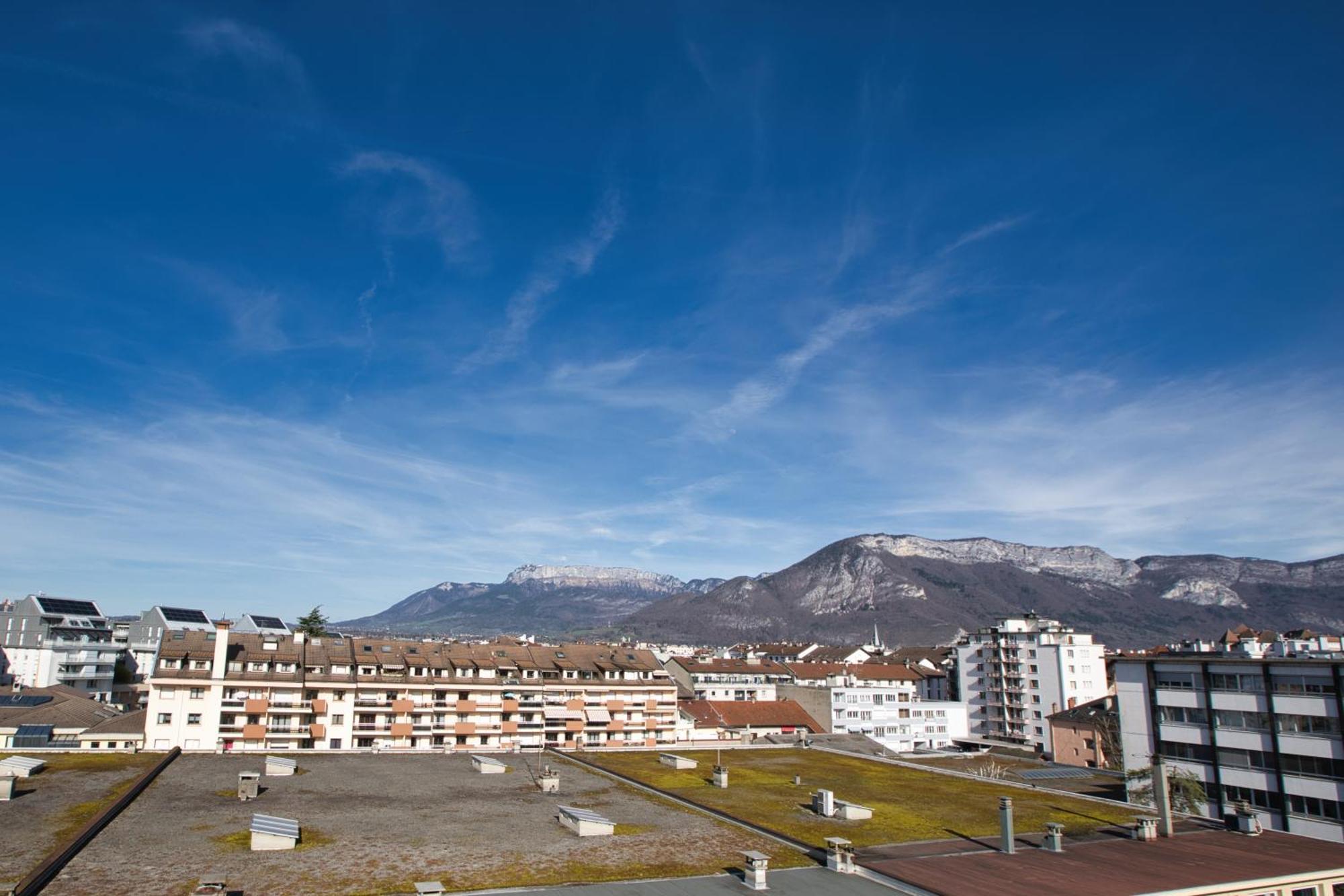 Le Sommet Citadin Avec Vue Apartman Annecy Kültér fotó