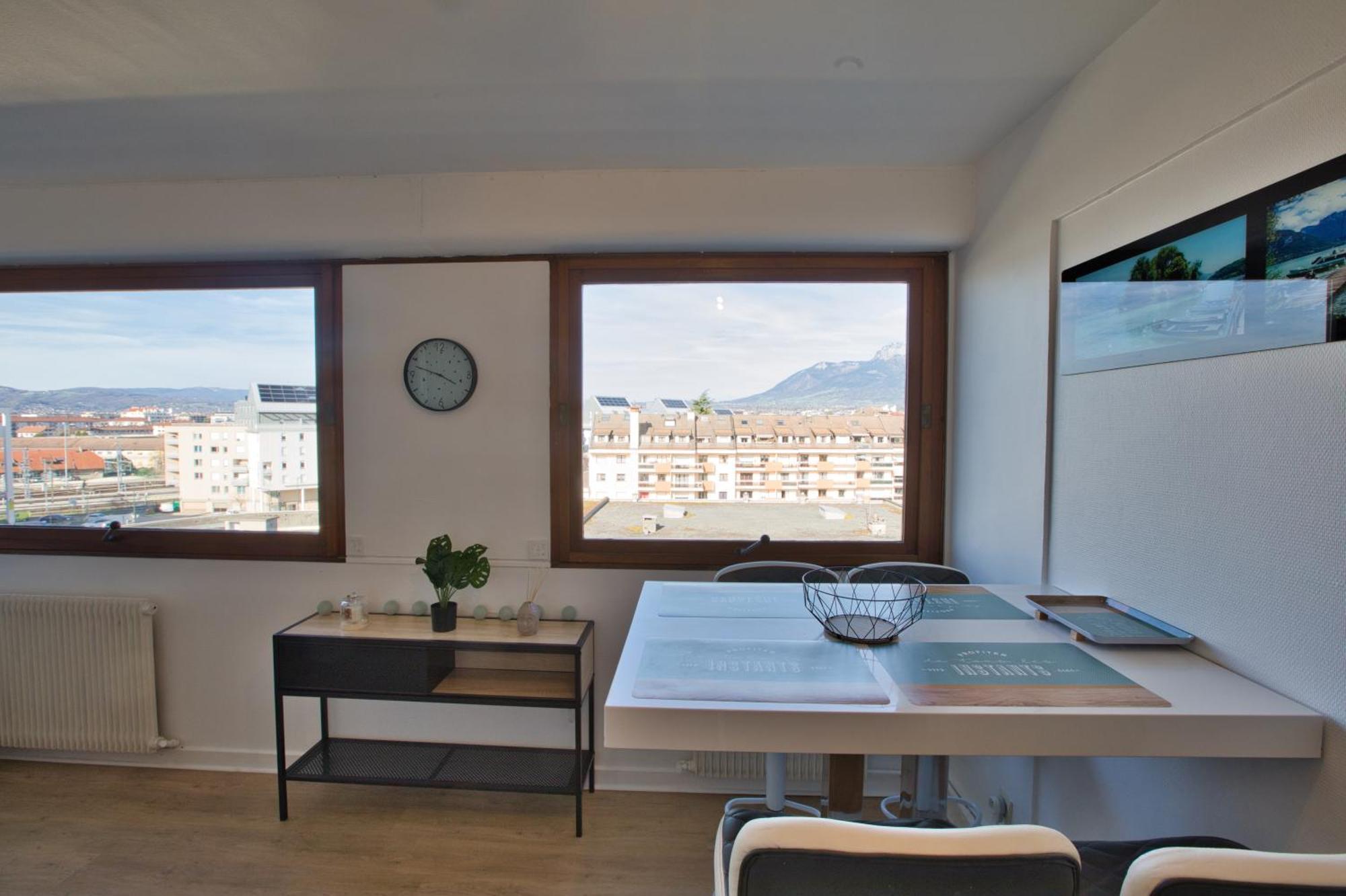 Le Sommet Citadin Avec Vue Apartman Annecy Kültér fotó